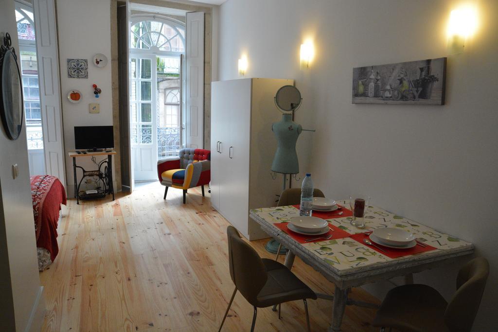 Oporto Almada 329 Daire Oda fotoğraf